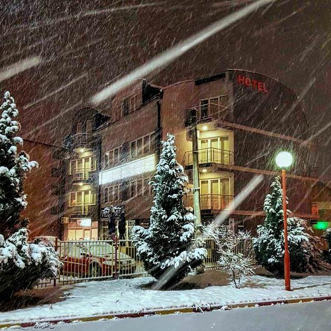 Hotel Victoria Lukavica Esterno foto