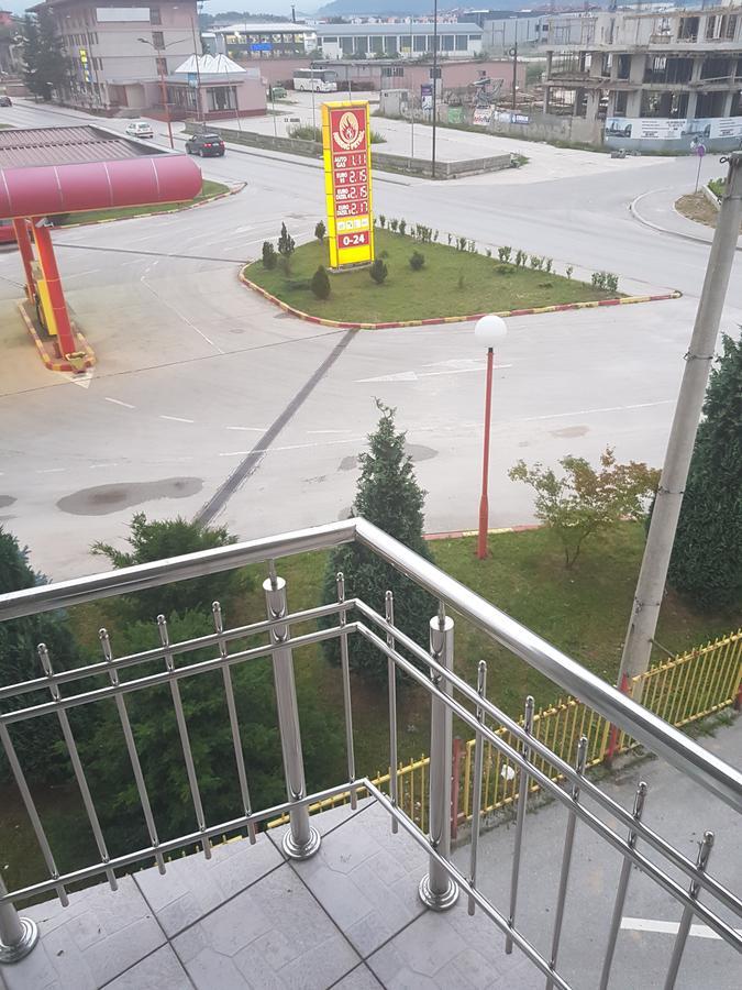 Hotel Victoria Lukavica Esterno foto